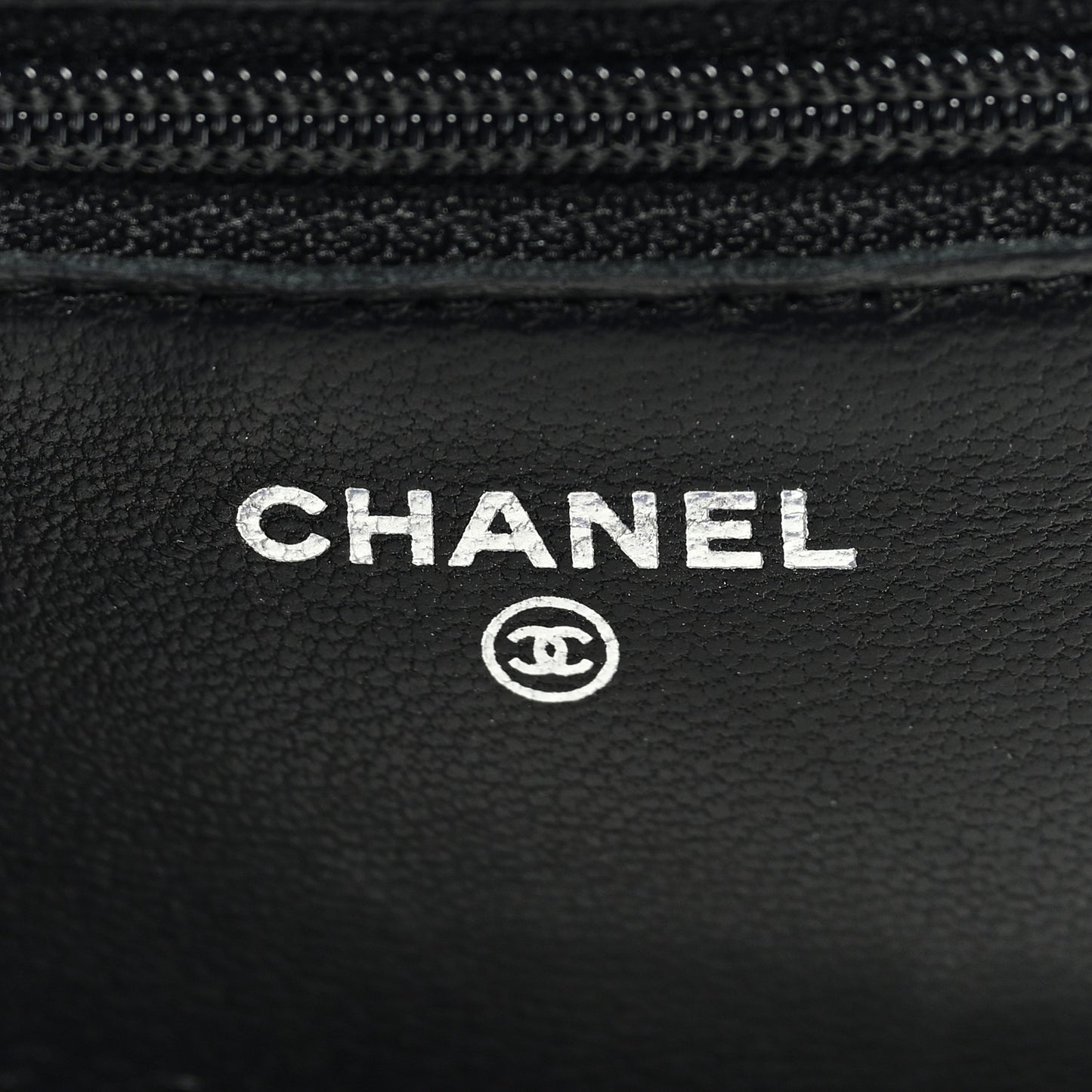 Lambskin Quilted Wallet On Chain WOC Black