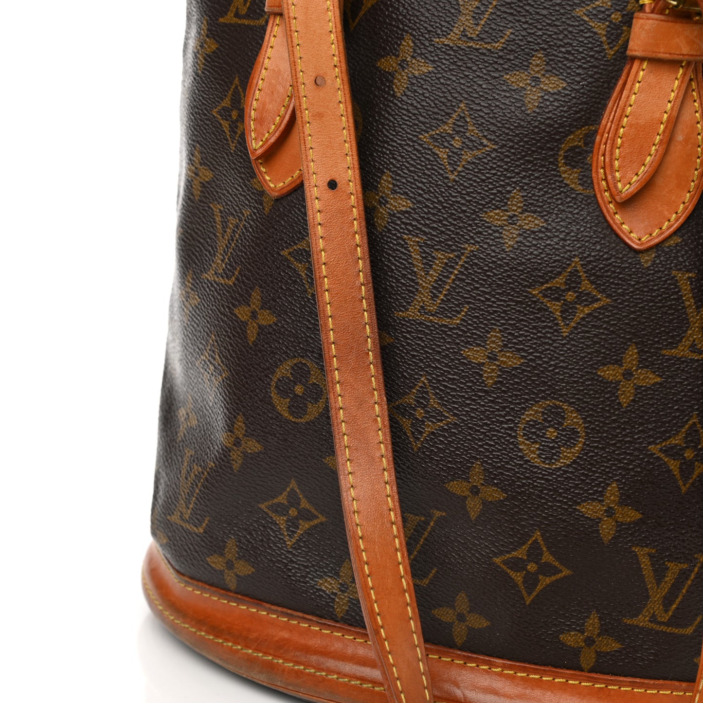 Monogram Petit Bucket 23