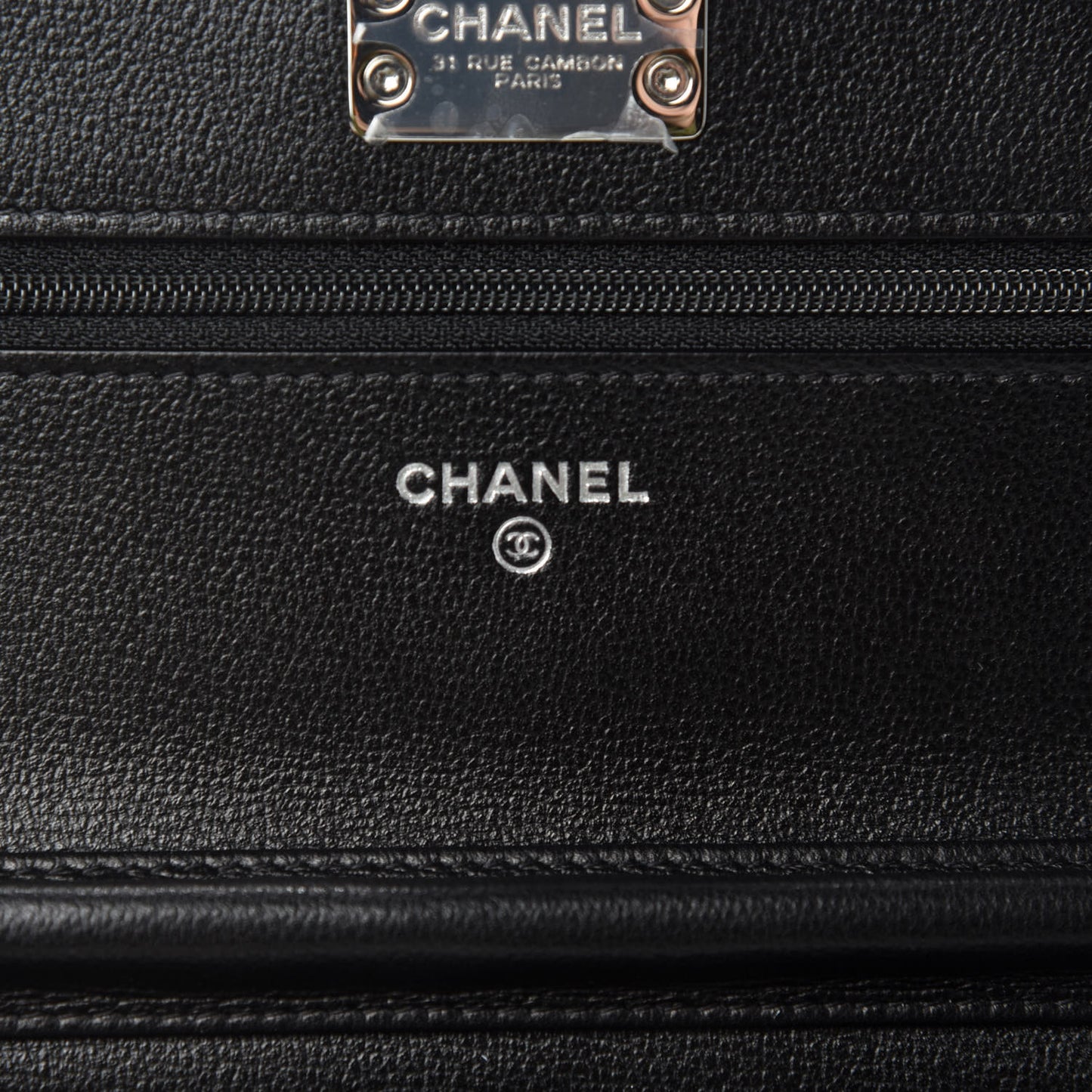 Grained Calfskin Quilted CC Box Wallet On Chain WOC Black