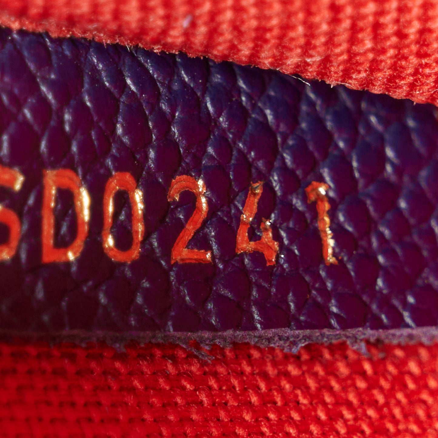 Empreinte Pochette Felicie Chain Wallet Marine Rouge