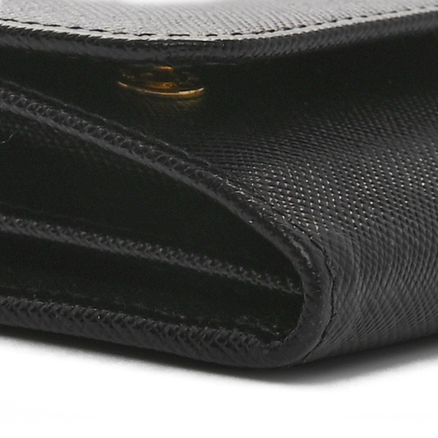 Saffiano Metal Oro Chain Wallet Black