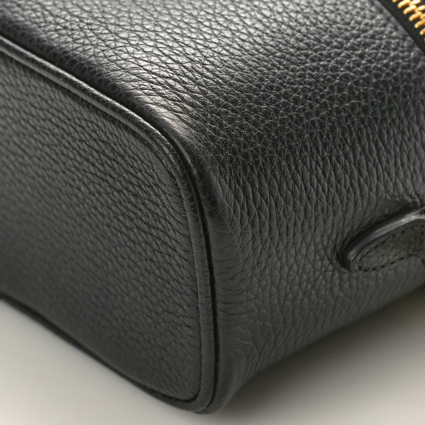 Vitello Daino Mini Bag Black