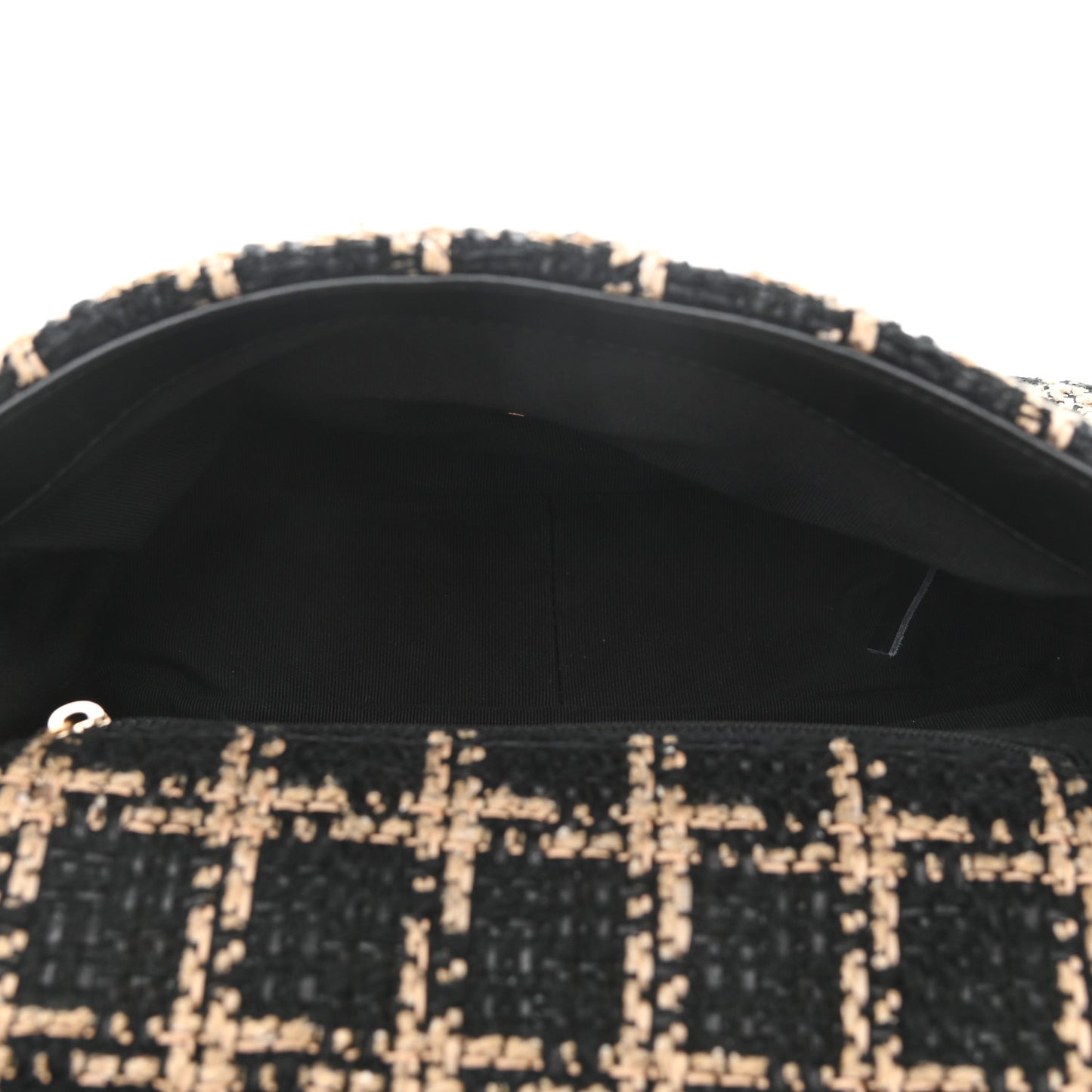 Tweed Quilted Medium Chanel 19 Flap Black Beige