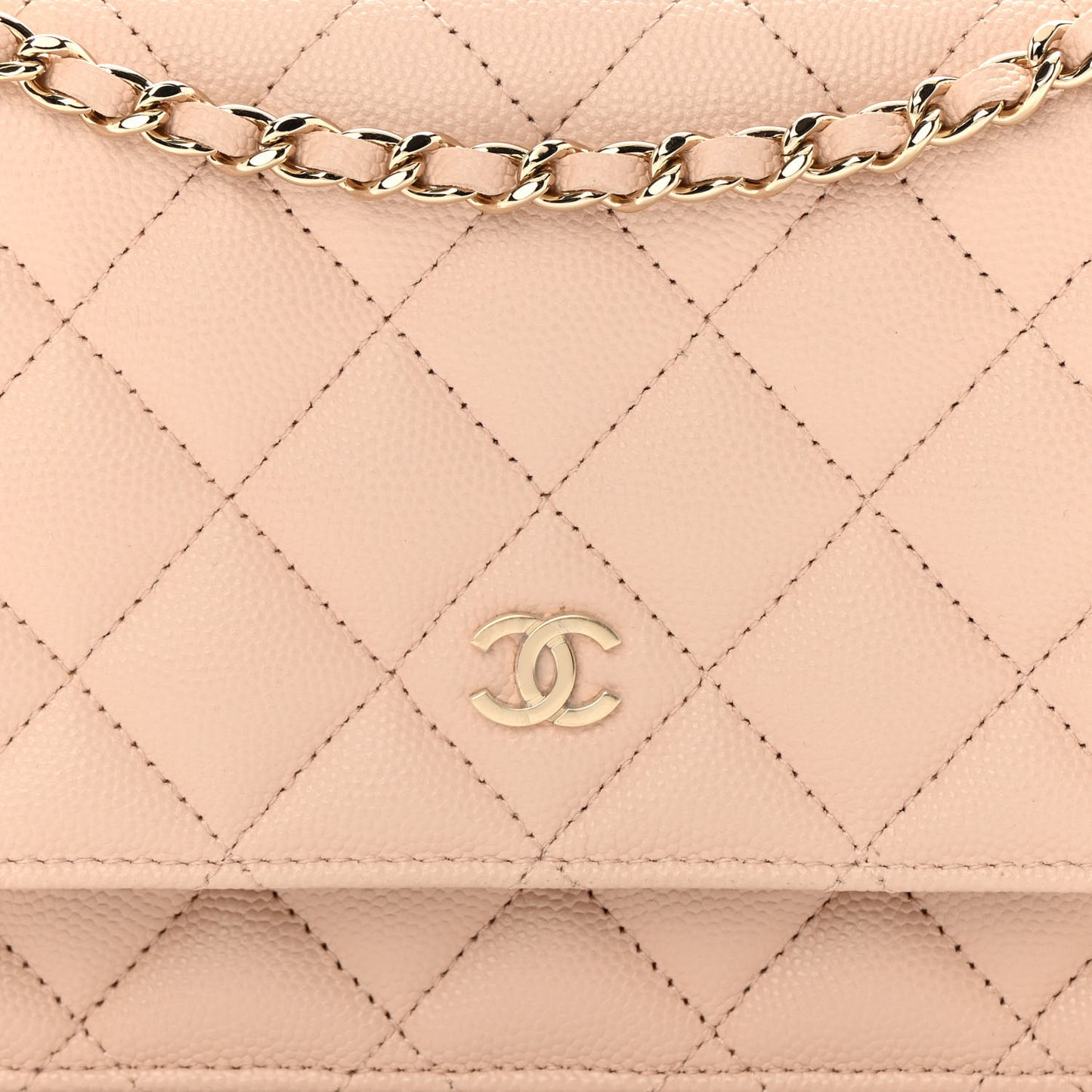 Caviar Quilted Wallet on Chain WOC Light Beige