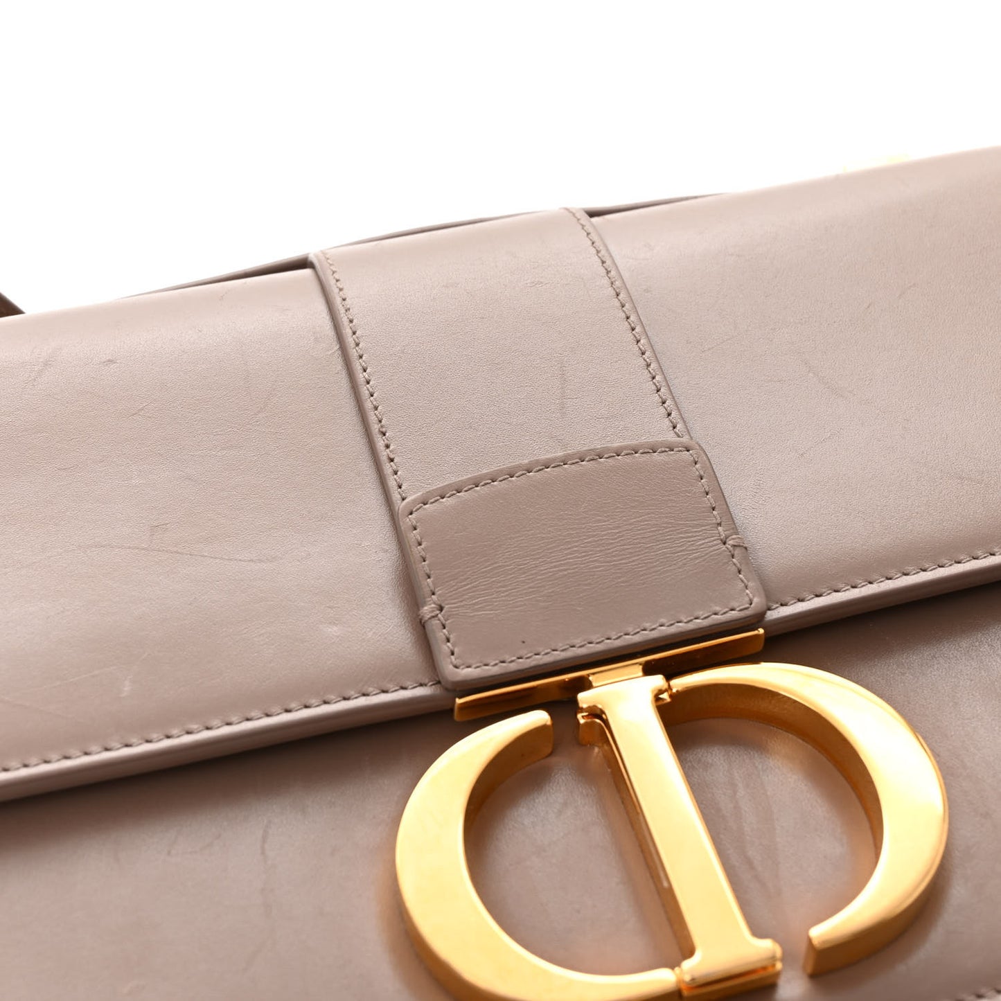 Box Calfskin 30 Montaigne Flap Bag Raw Beige