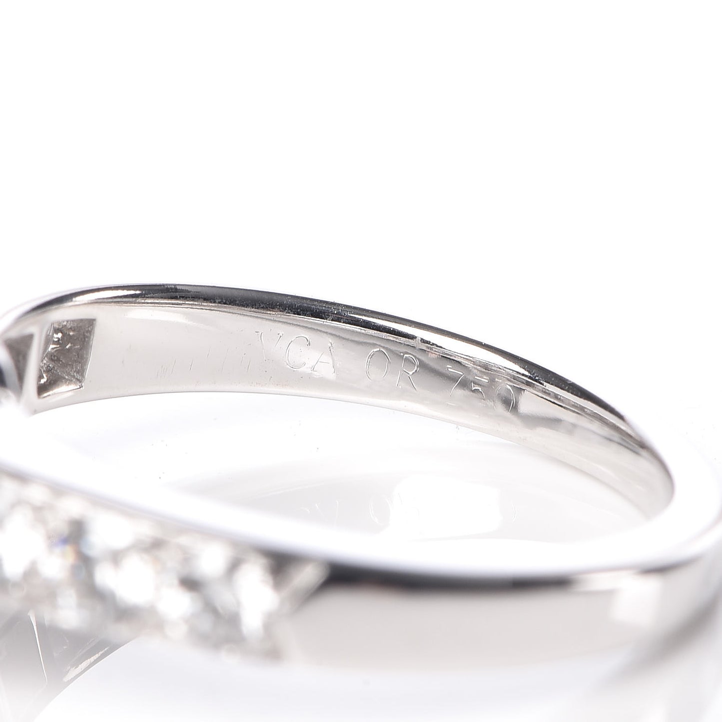 18K White Gold Diamond Large Fleurette Ring 49 4.75