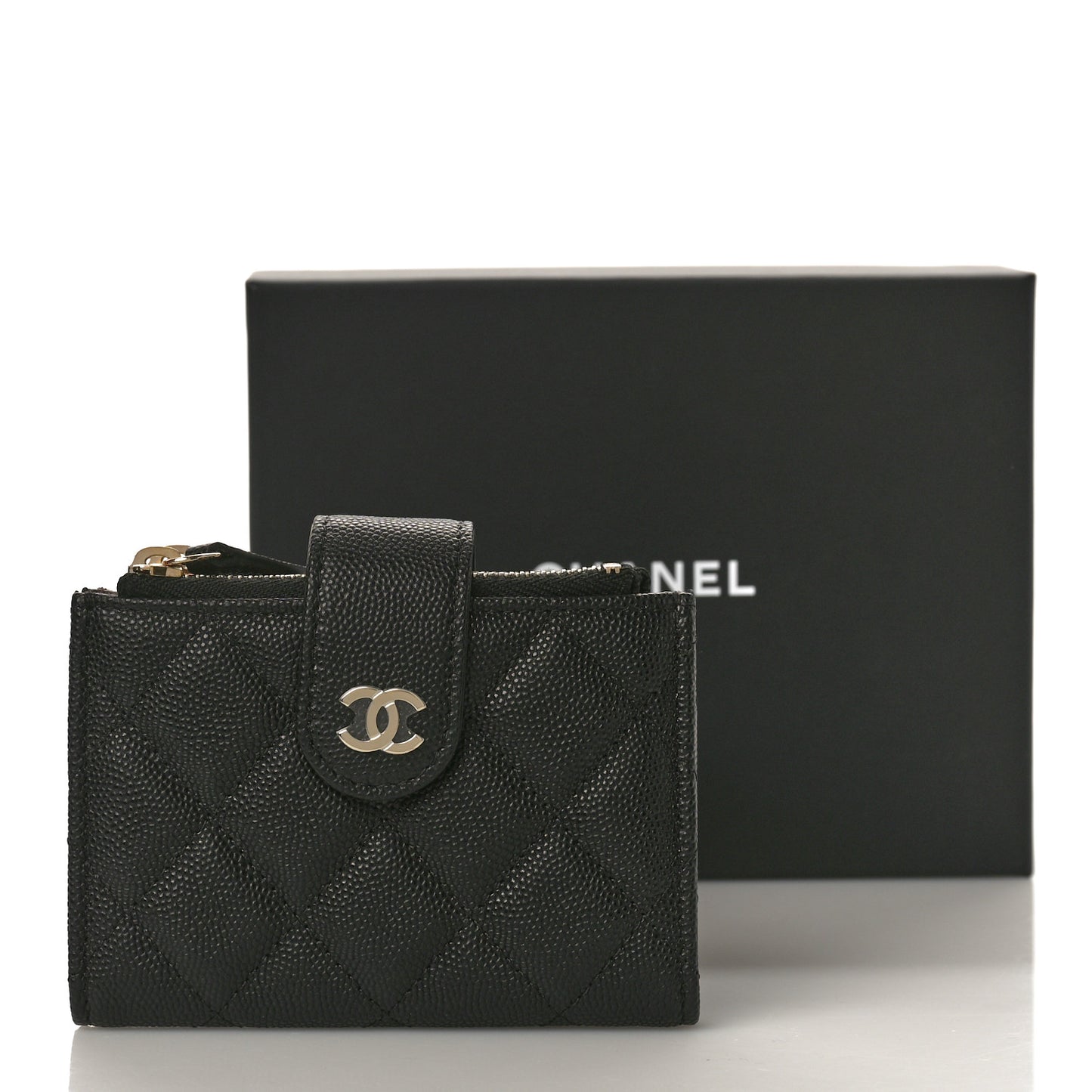 Caviar Quilted Compact Zipped Pocket Wallet Black