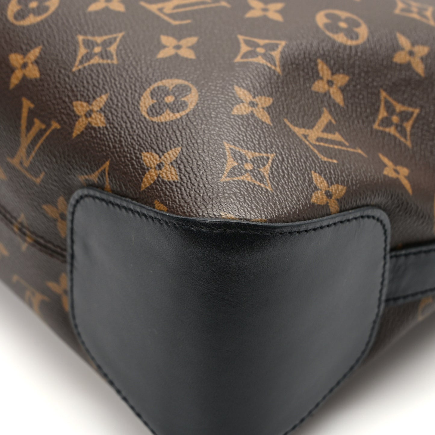 Monogram Macassar Torres Messenger