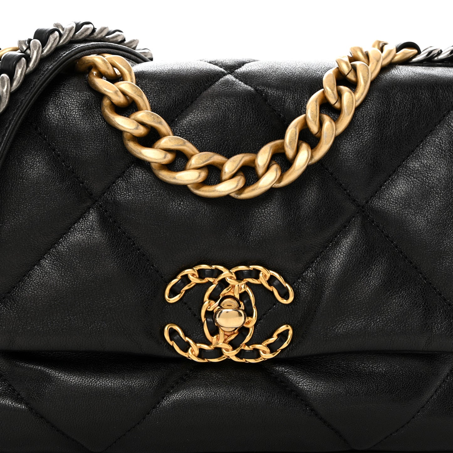 Goatskin Quilted Medium Chanel 19 Flap Black