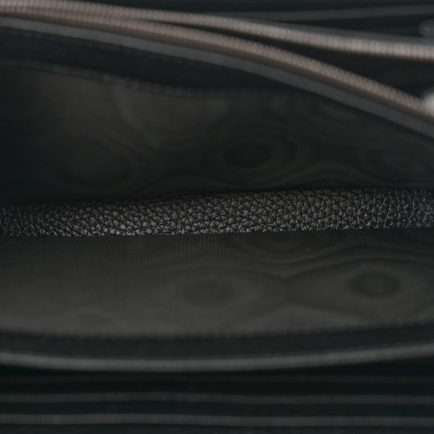 Calfskin GG Marmont Chain Wallet Black