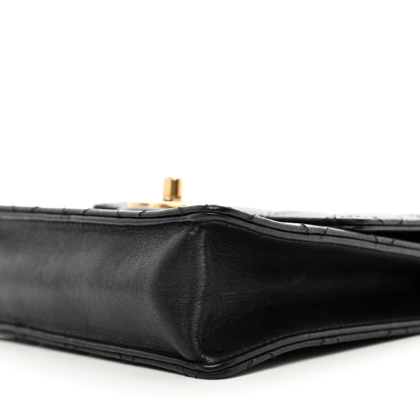 Lambskin Quilted Chic Pearls Flap Black