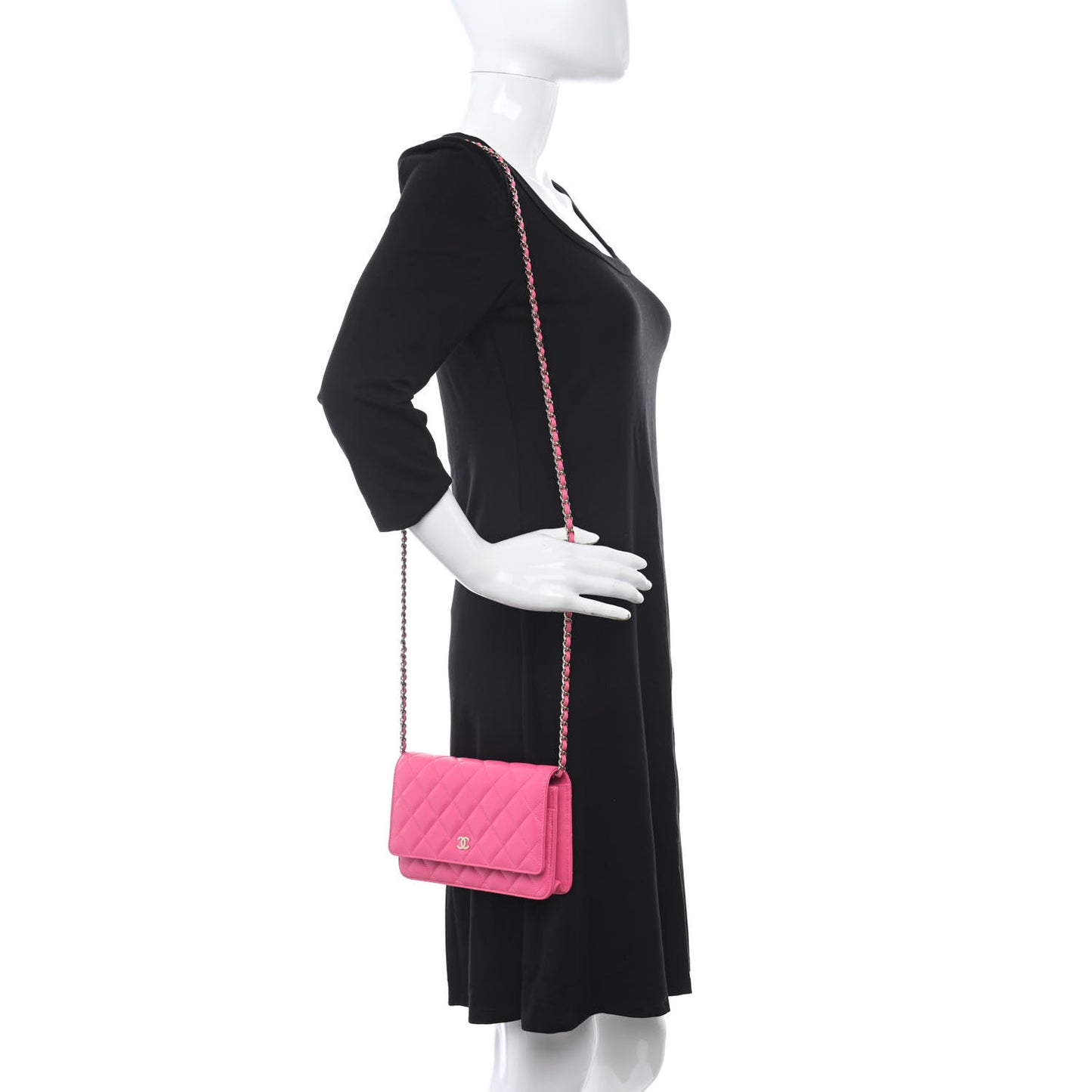 Caviar Quilted Wallet On Chain WOC Light Pink