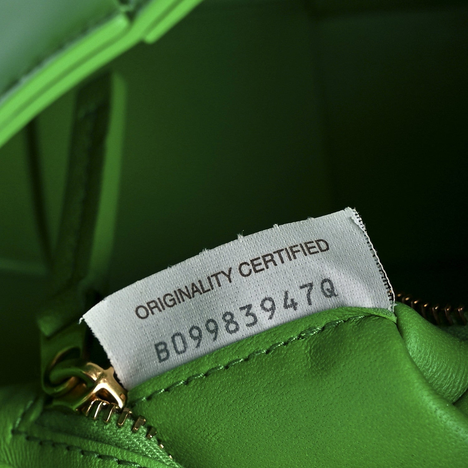 Bottega Veneta Brushed Calfskin Maxi Intrecciato Cassette Crossbody Bag Parakeet 8 of 12