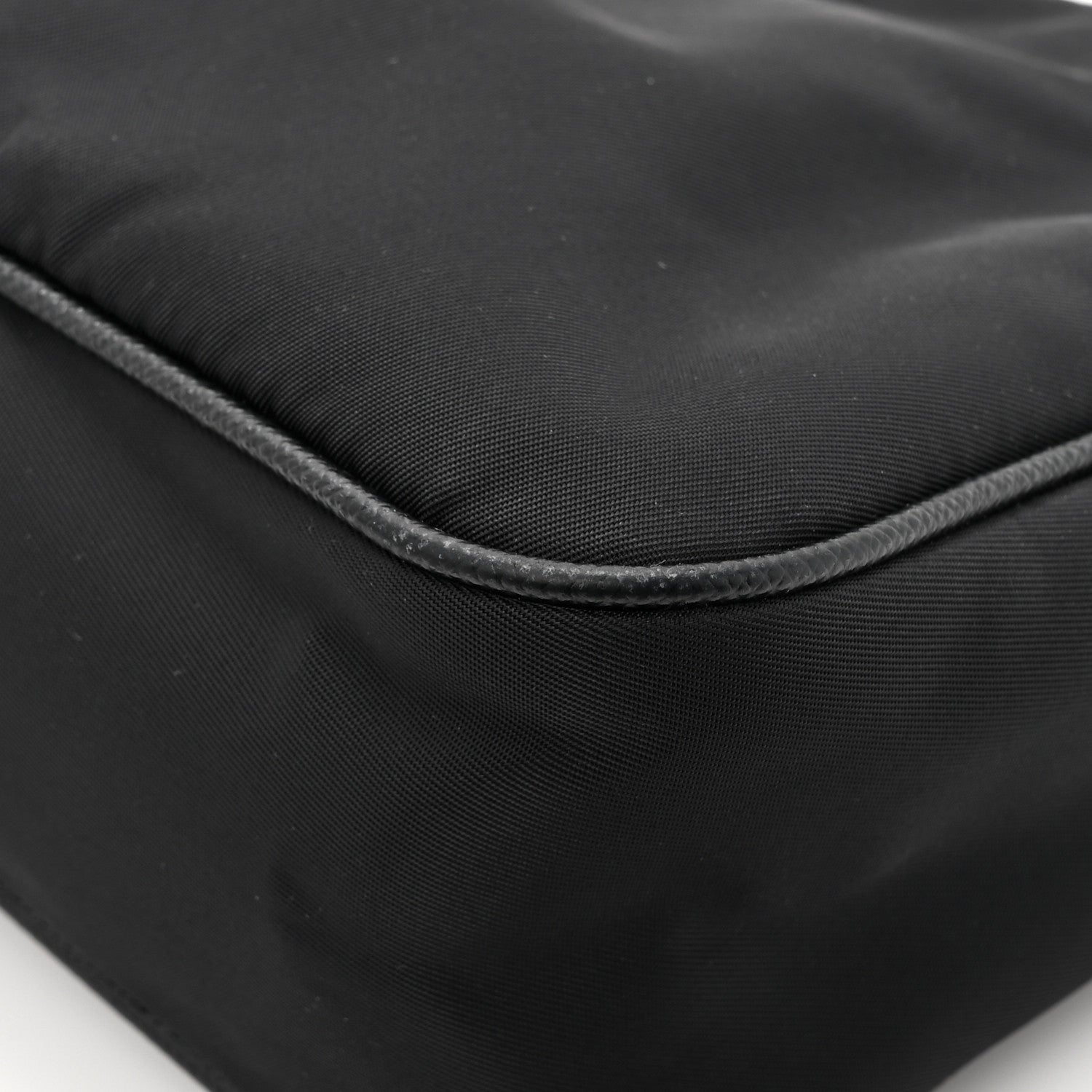 Prada Nylon Re-Edition 2005 Shoulder Bag Black 12 of 14