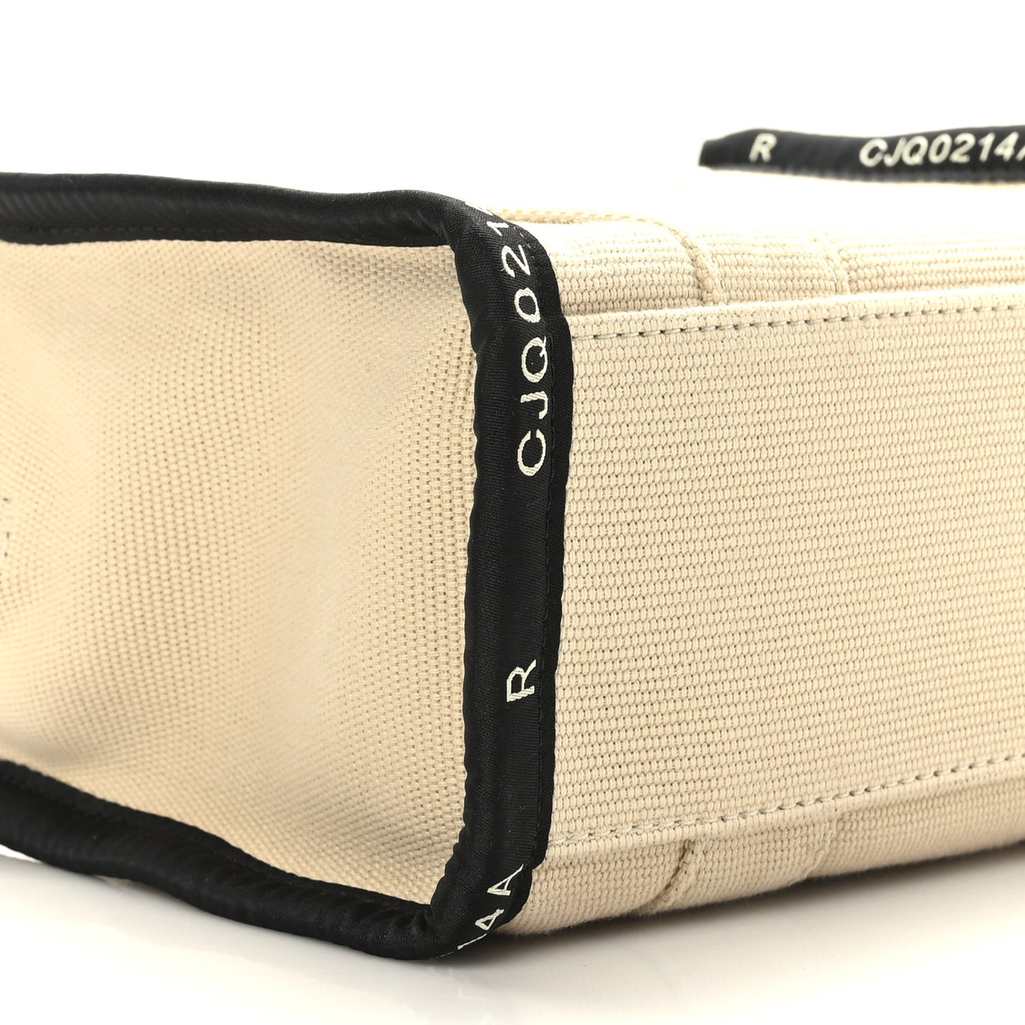 Jacquard Small The Traveler Tote Bag Warm Sand