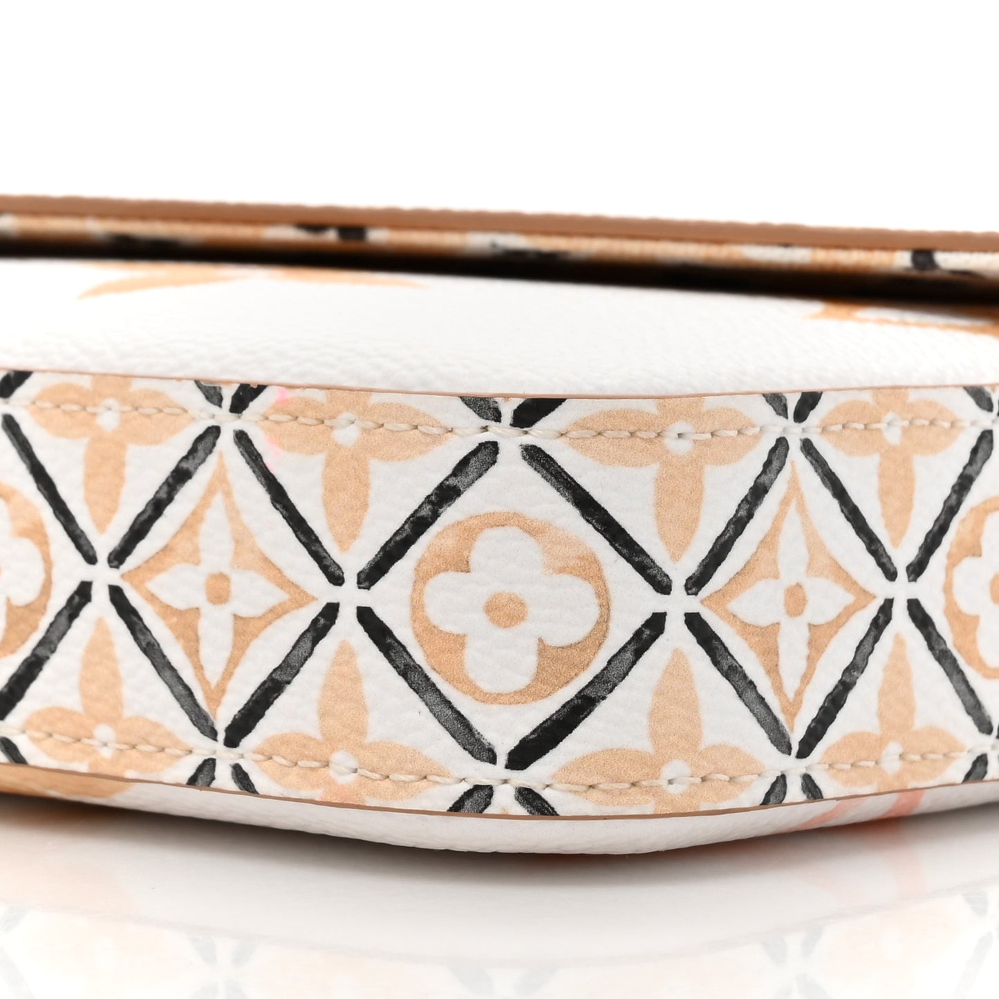 Monogram Giant By The Pool 2.0 Felicie Pochette Chain Wallet Beige