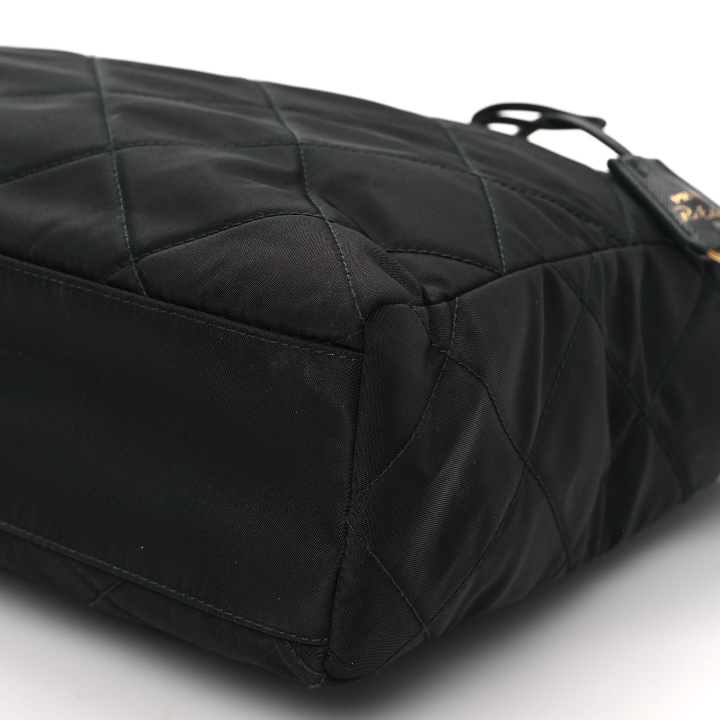 Re-Nylon Impuntu Quilted Re-Edition 1995 Chaine Medium Tote Bag Black