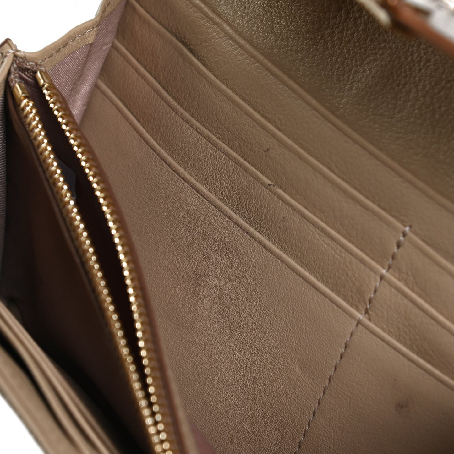Metallic Visetos Patricia Wallet On Chain Gold