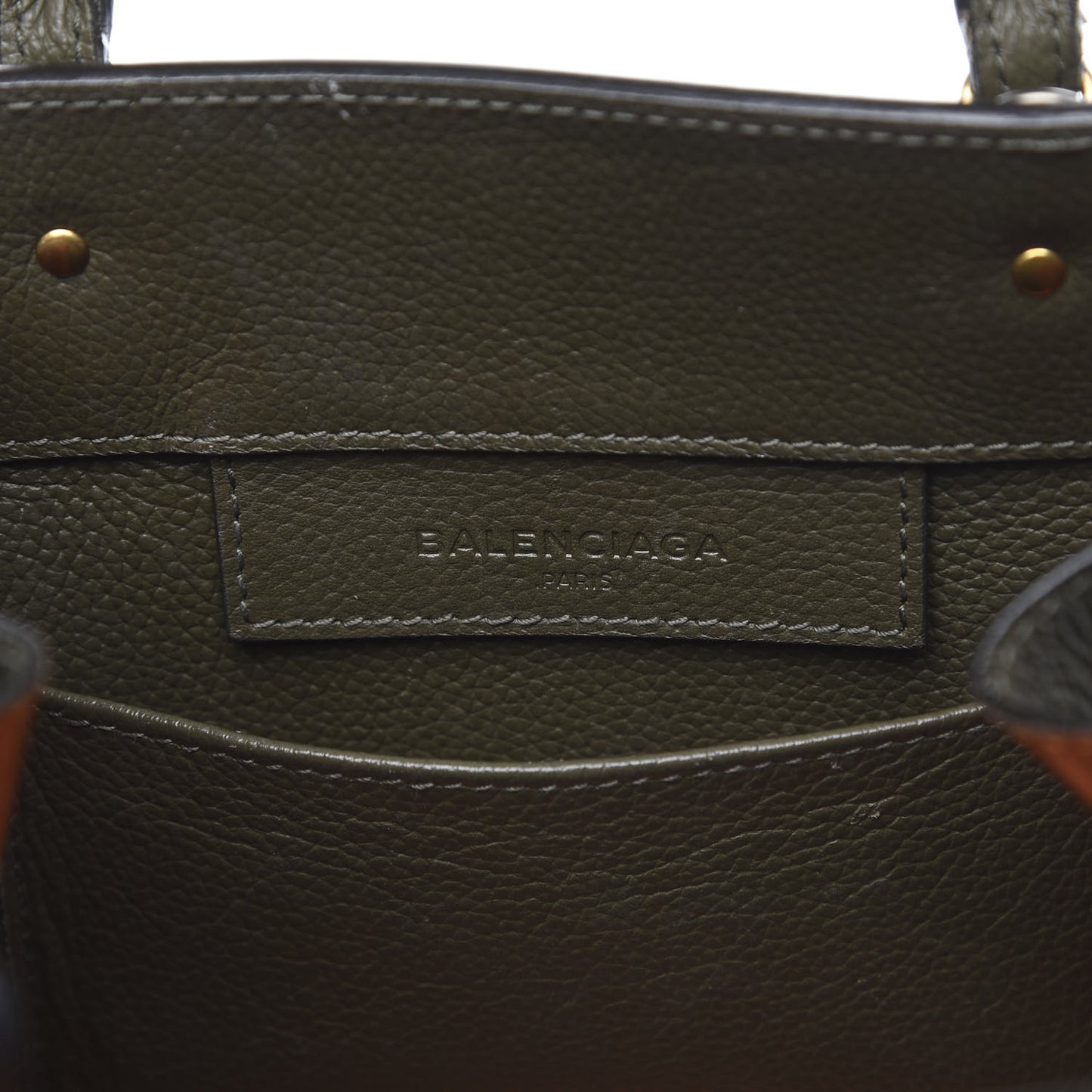 Grained Calfskin Papier Mini A4 Zip Around Tote Green