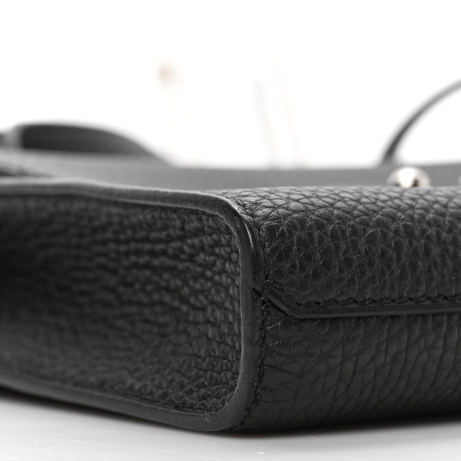 Hermes Togo Sac A Depeches 21 Messenger Bag Black 7 of 8