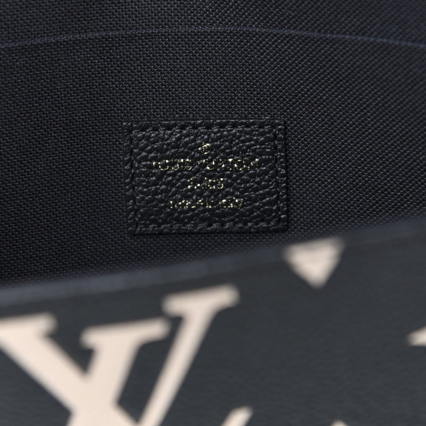 Empreinte Monogram Giant Crafty Pochette Felicie Black Creme