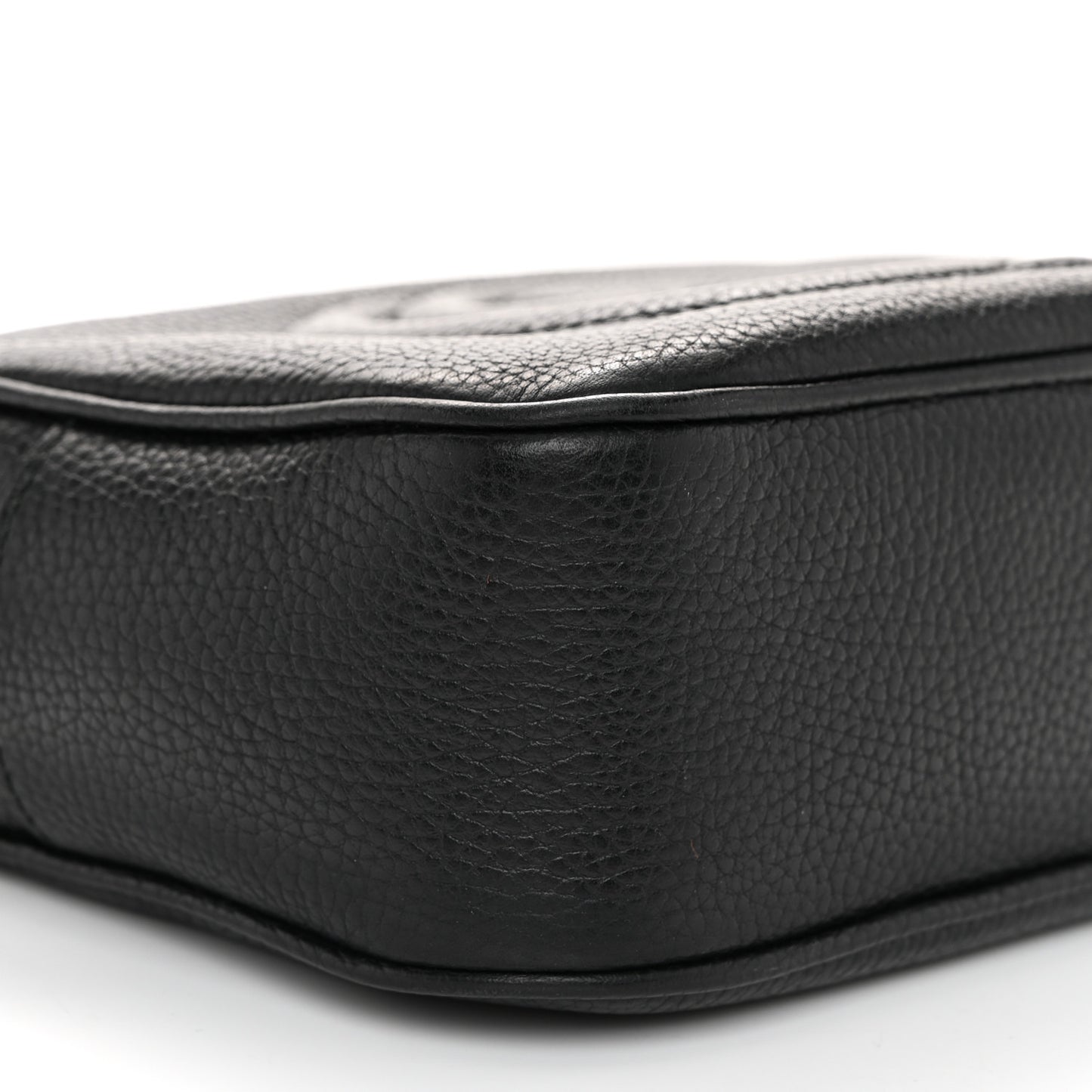 Pebbled Calfskin Small Soho Disco Bag Black