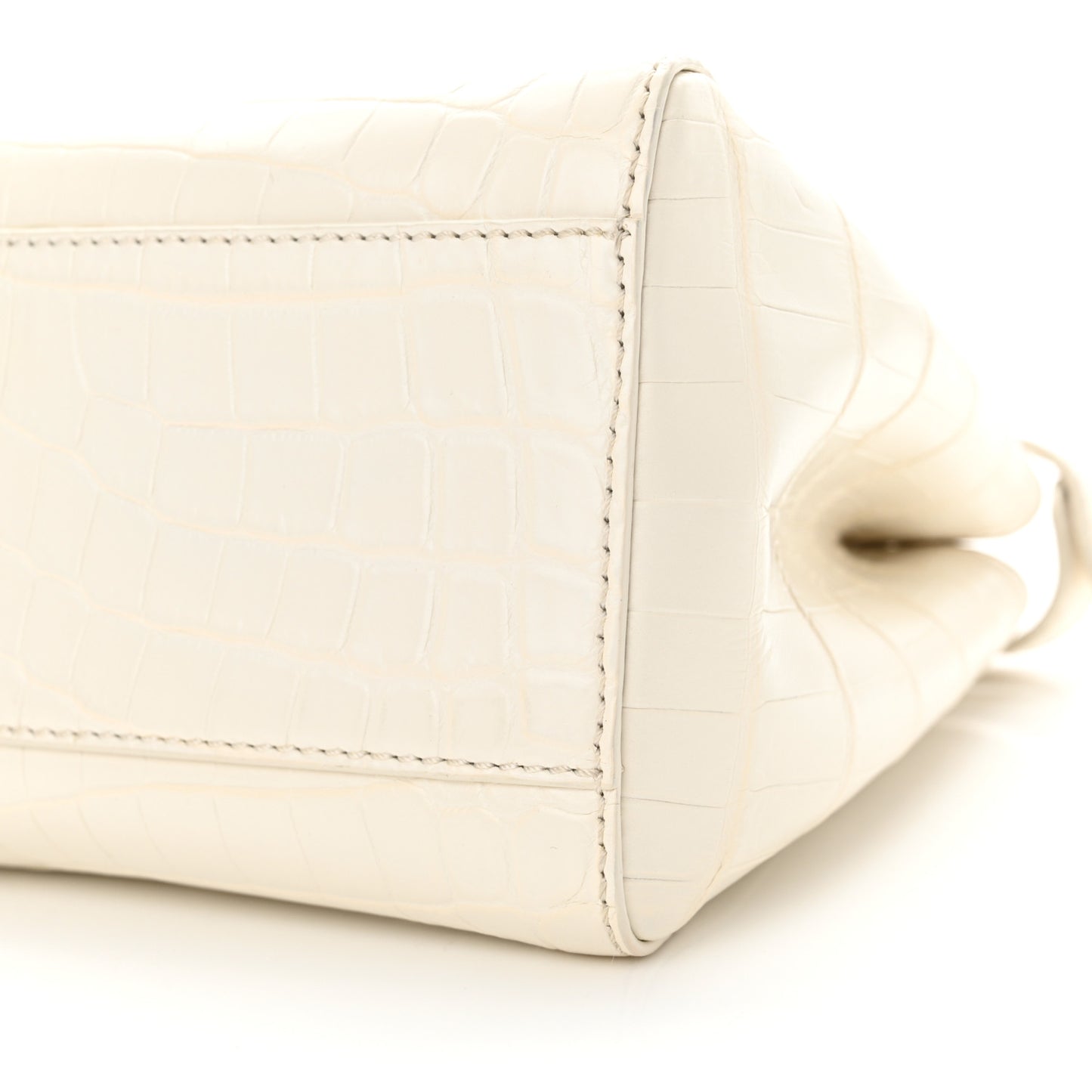 Shiny Crocodile Shiny Nappa Mini Peekaboo Iconic Satchel White