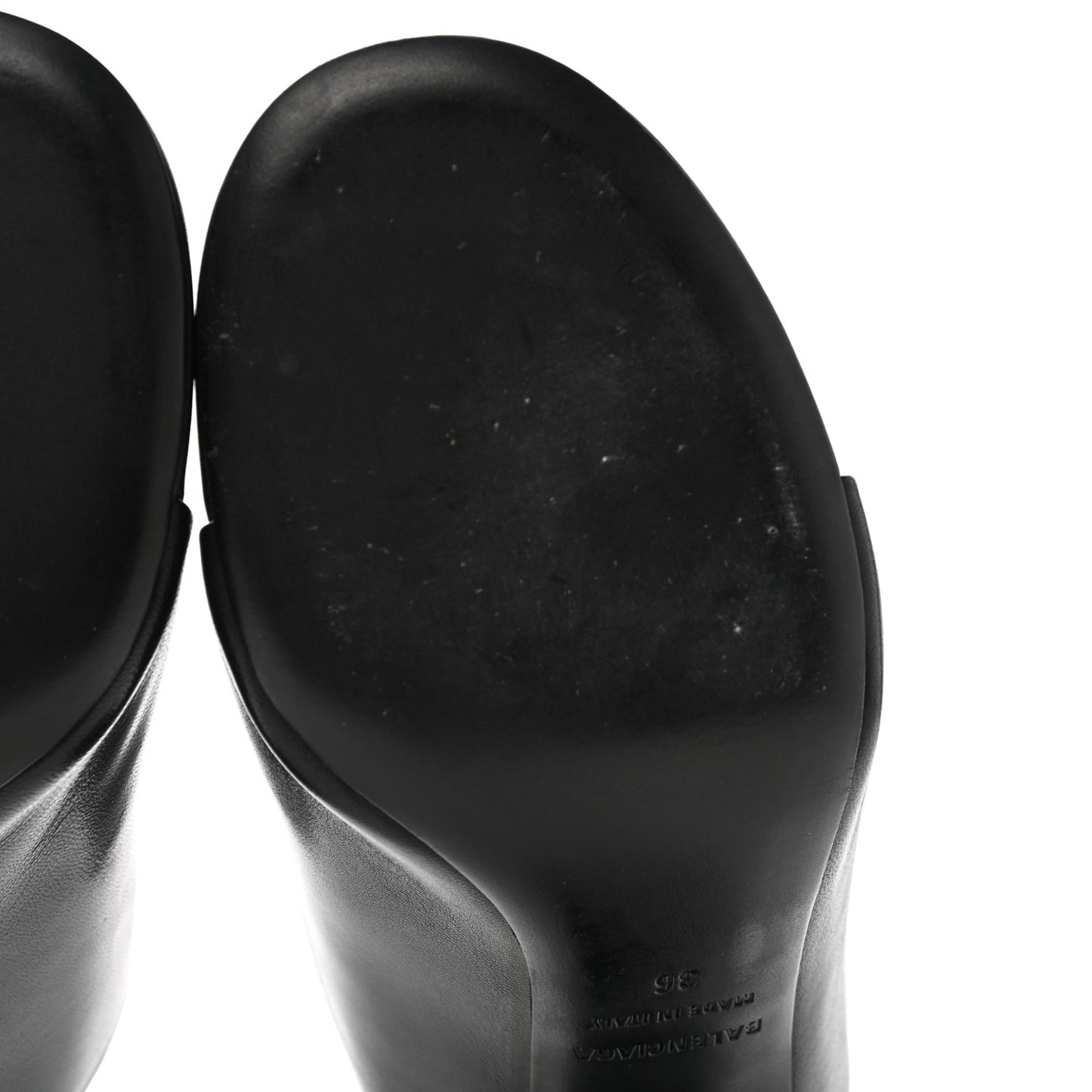 Shiny Sheepskin Oval 90mm Mule Pump 36 Black White