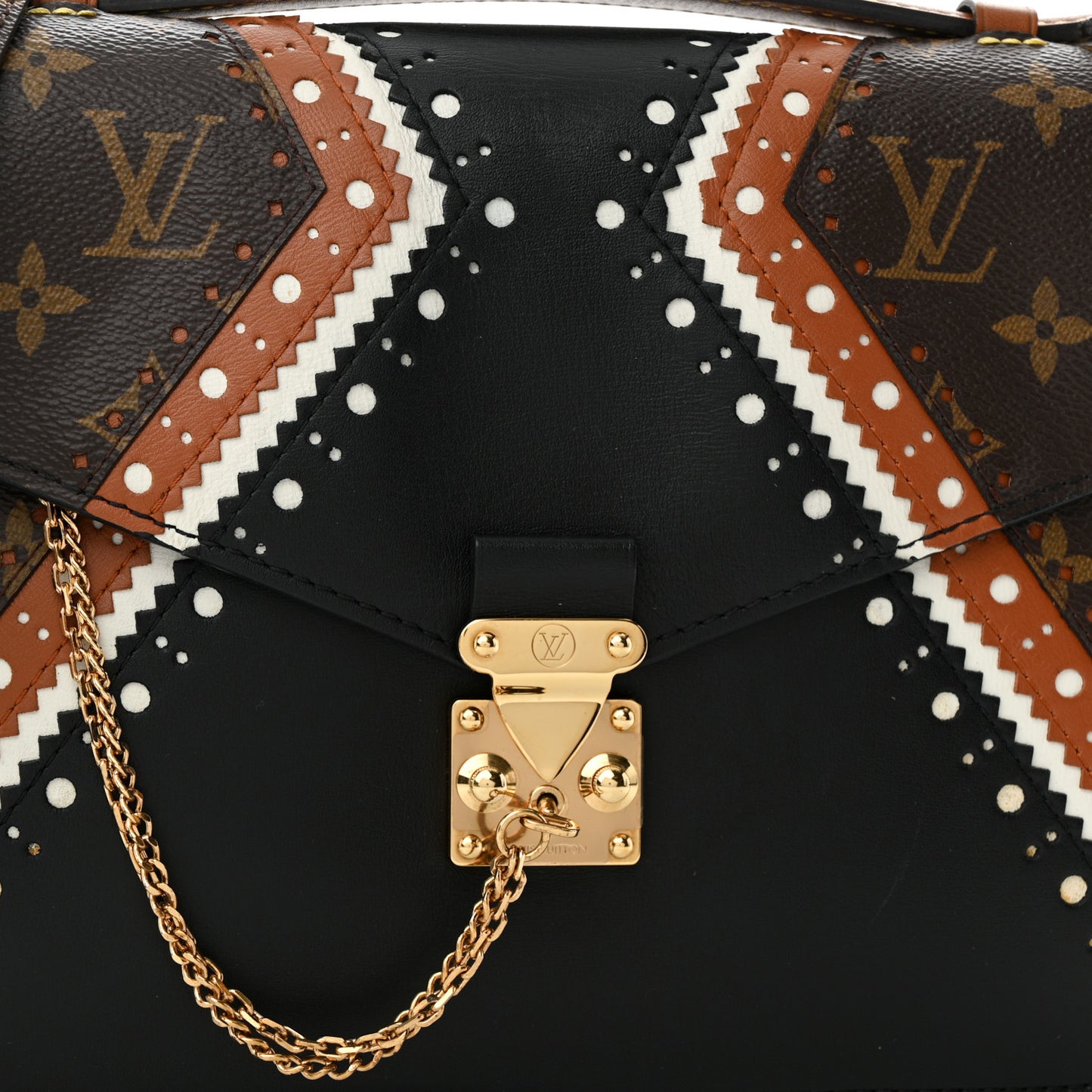 Monogram Brogue Pochette Metis