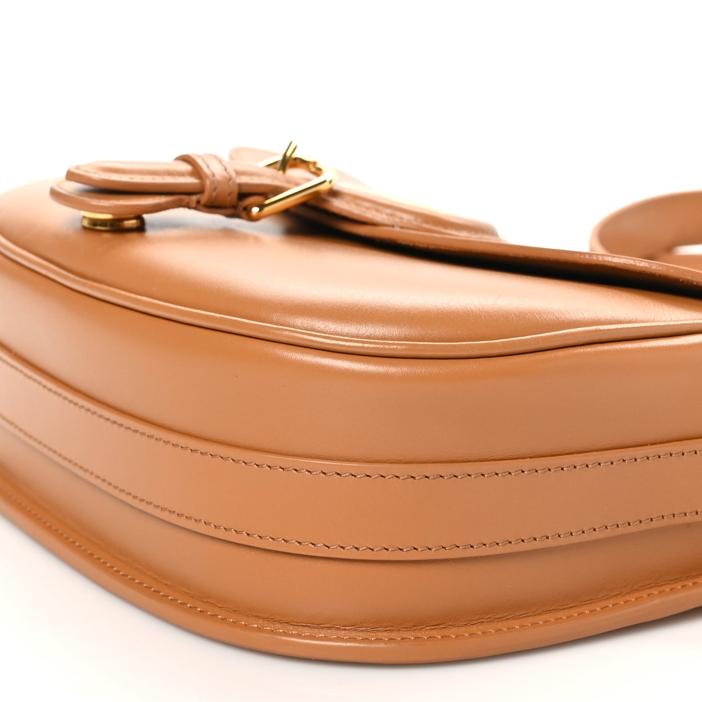 Box Calfskin Medium Bobby Flap Camel