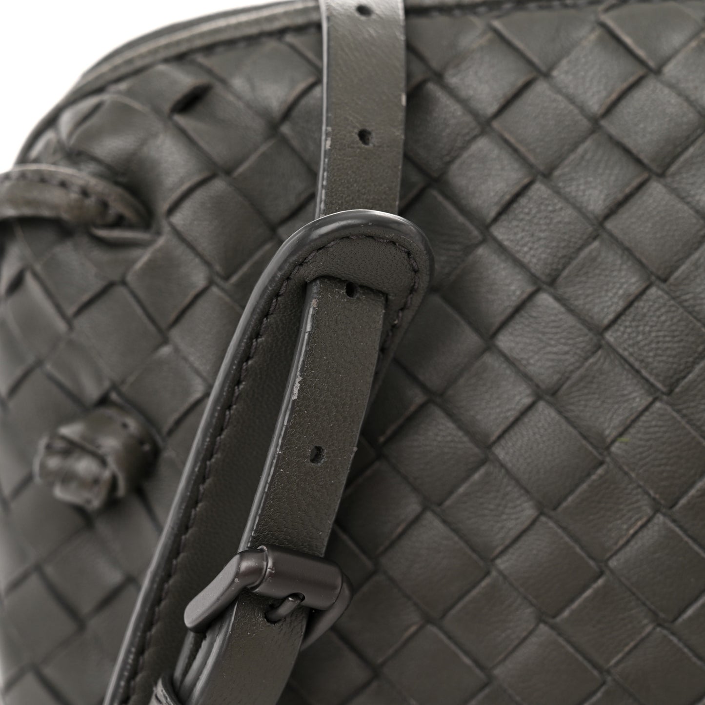 Nappa Intrecciato Nodini Crossbody Messenger New Light Grey