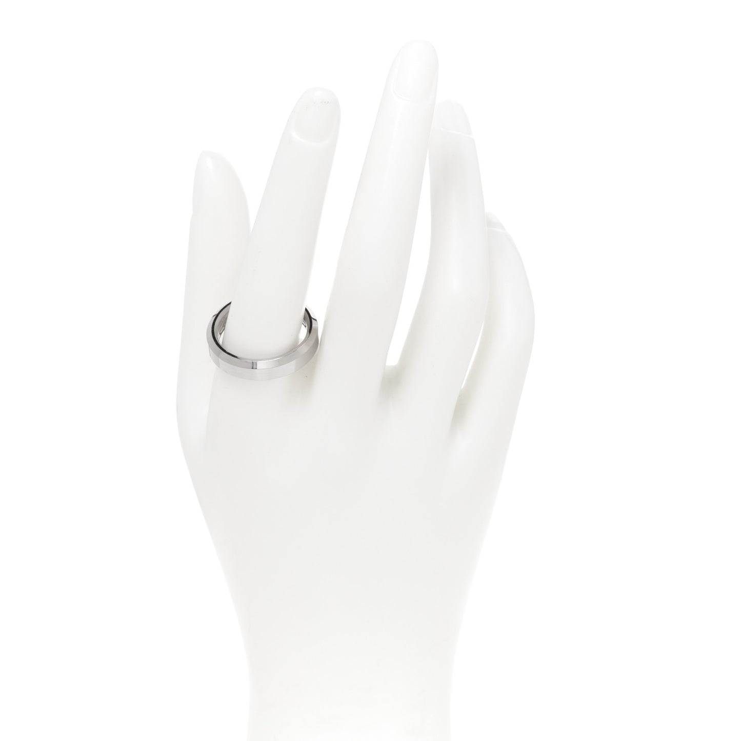 18K White Gold 6mm Beveled Band Ring 62 10
