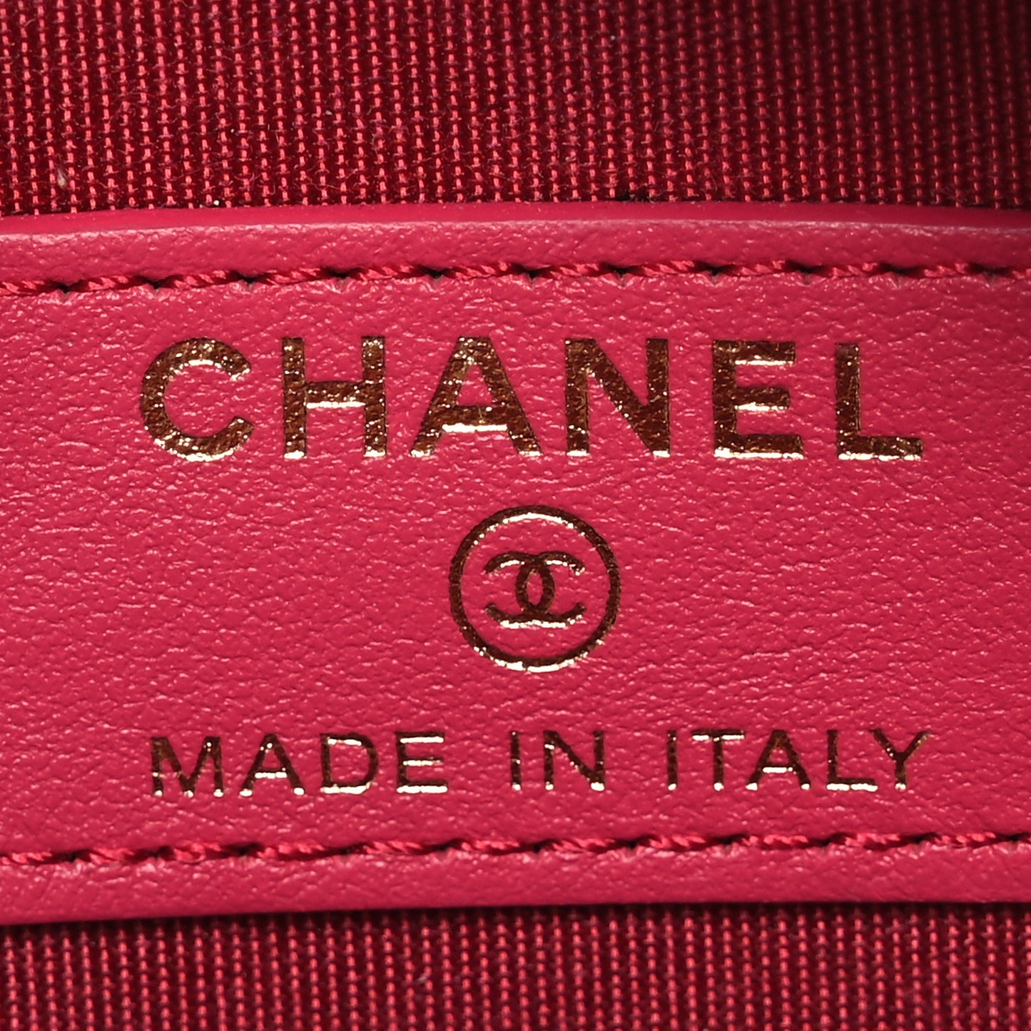 Goatskin Quilted Chanel 19 Round Clutch With Chain Dark Pink