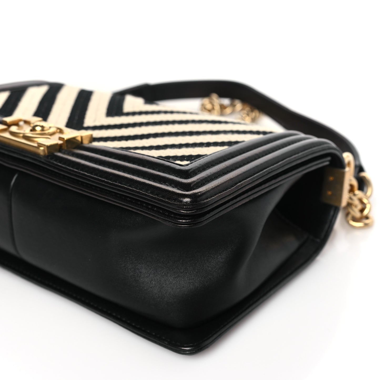 Fabric Chevron Braided Medium Boy Flap Black White