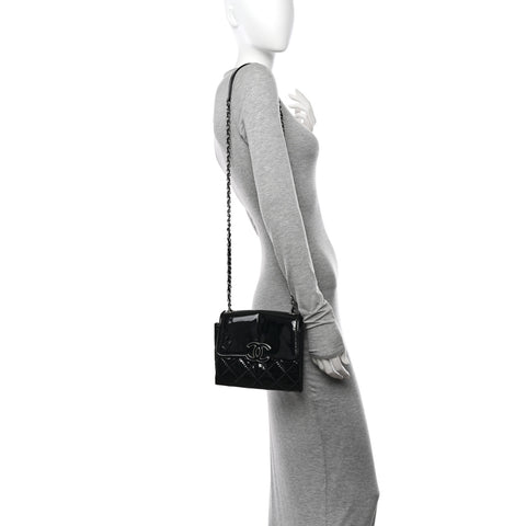 Patent Quilted Hamptons Flap Bag Black