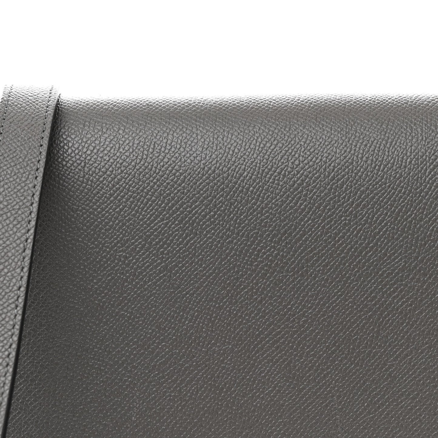 Grained Calfskin Medium Trotteur Grey