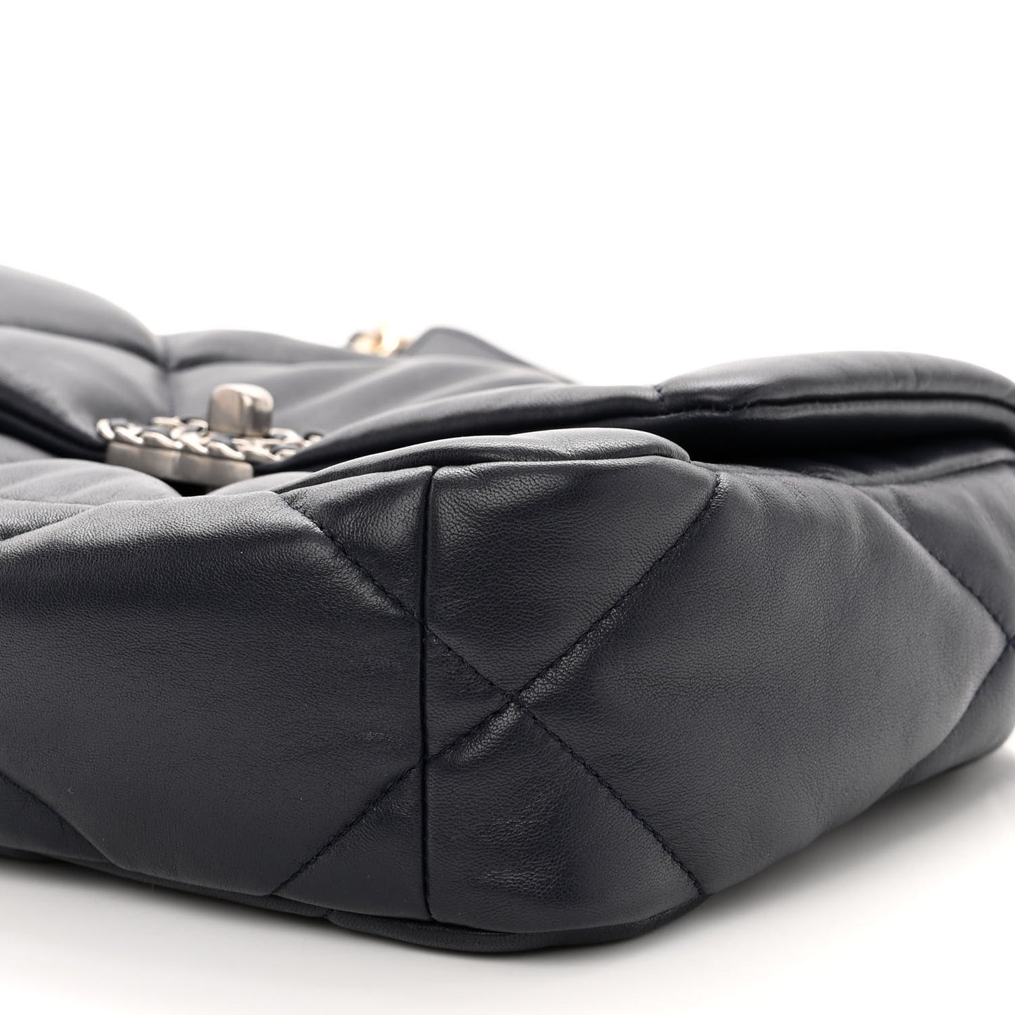 Lambskin Quilted Medium Chanel 19 Flap Navy Blue