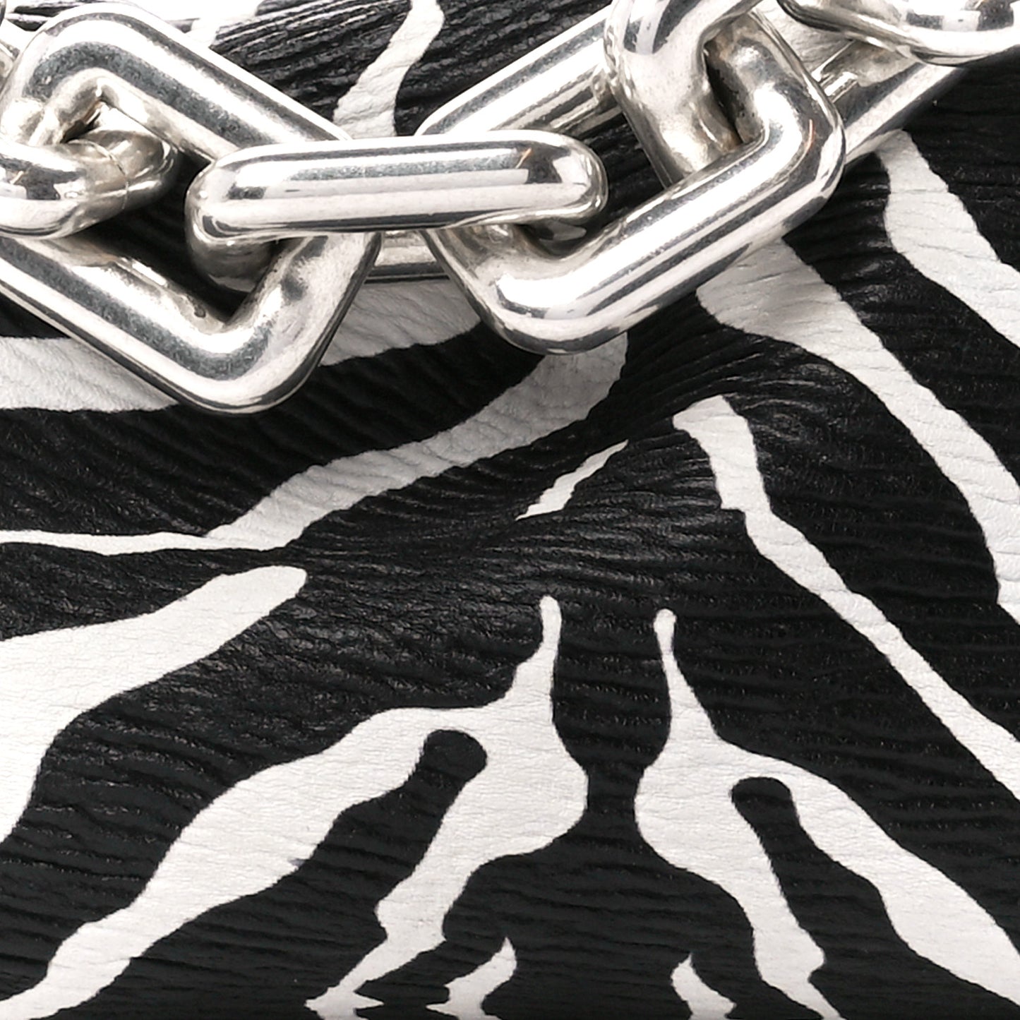 Nappa Zebra Print The Pouch Chain White Black