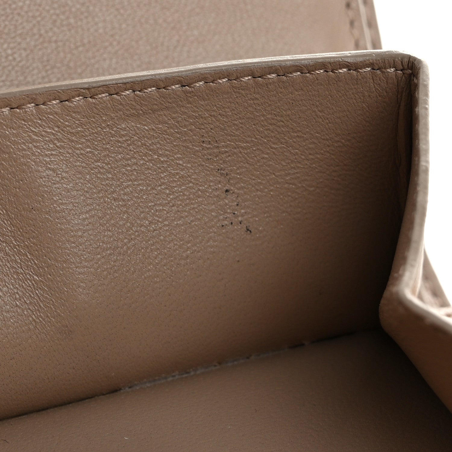 Saint Laurent Grain De Poudre Matelasse Chevron Cassandre Monogram Compact Tri Fold Wallet Dark Beige 9 of 10
