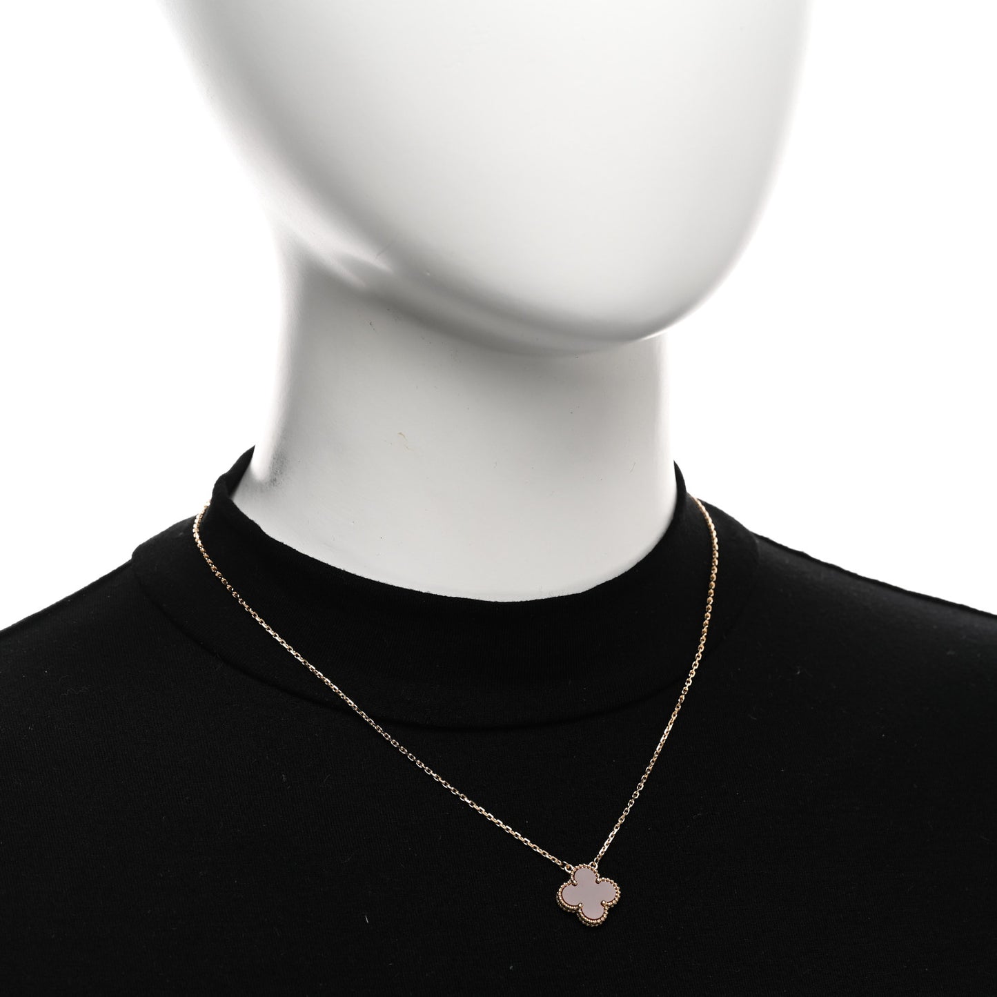 18K Yellow Gold Carnelian Vintage Alhambra Pendant Necklace
