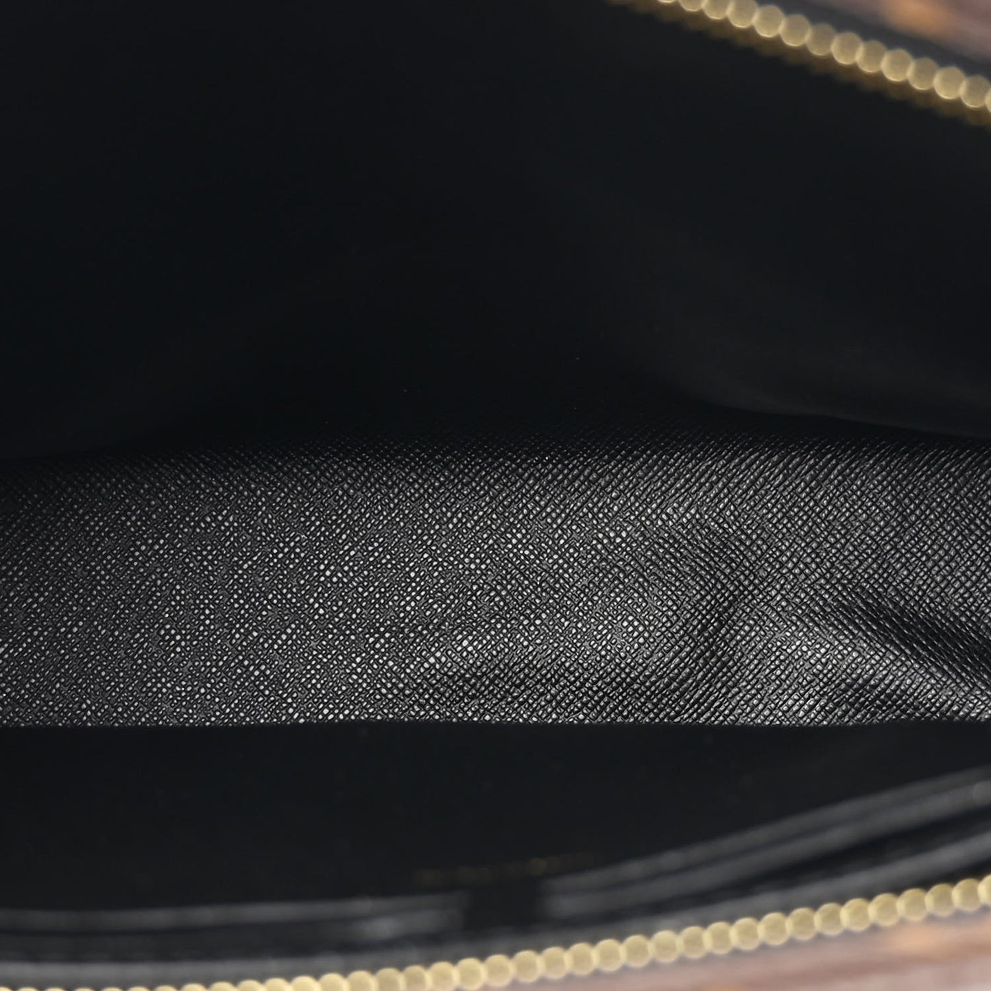 Monogram Poche Toilette NM