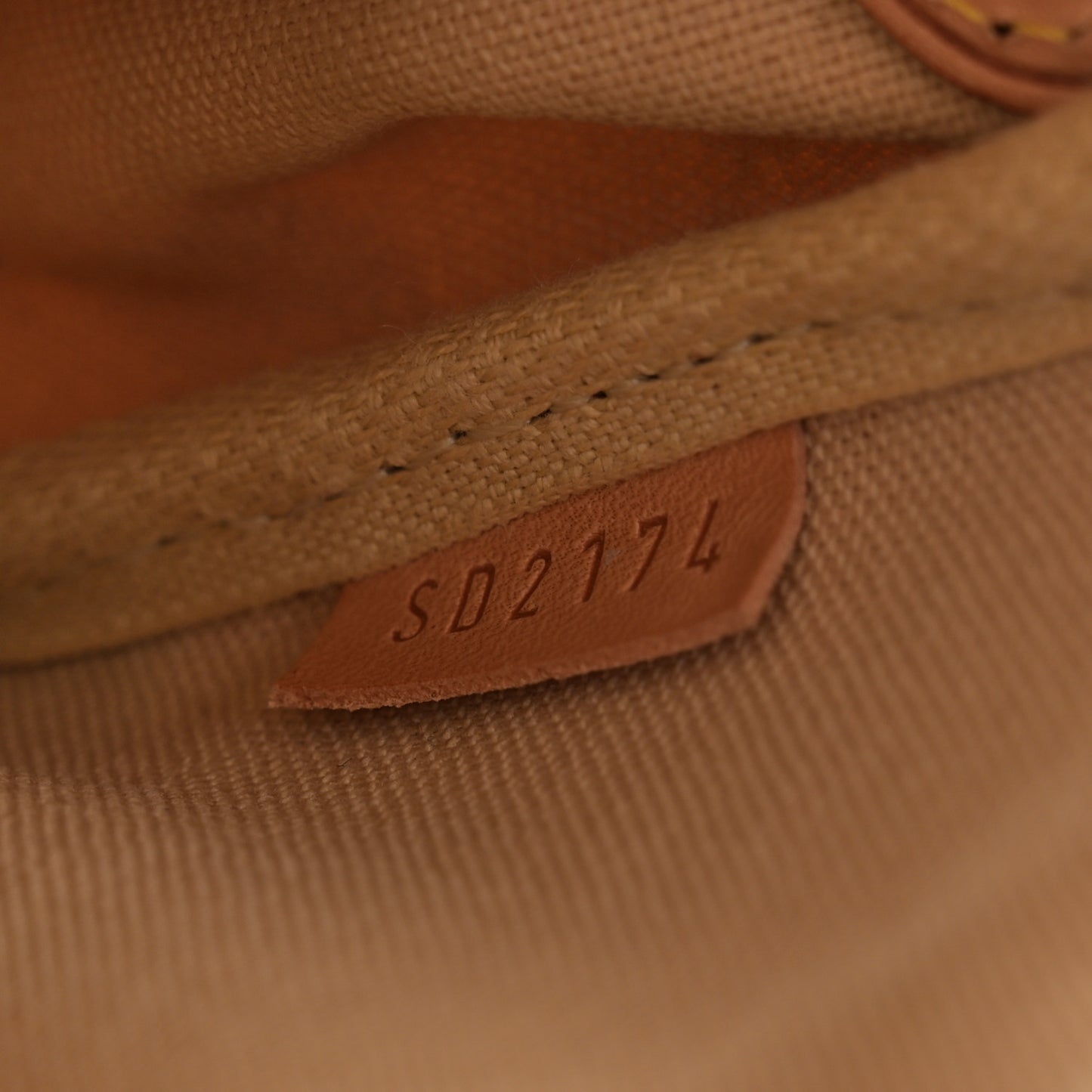 Damier Azur Favorite PM
