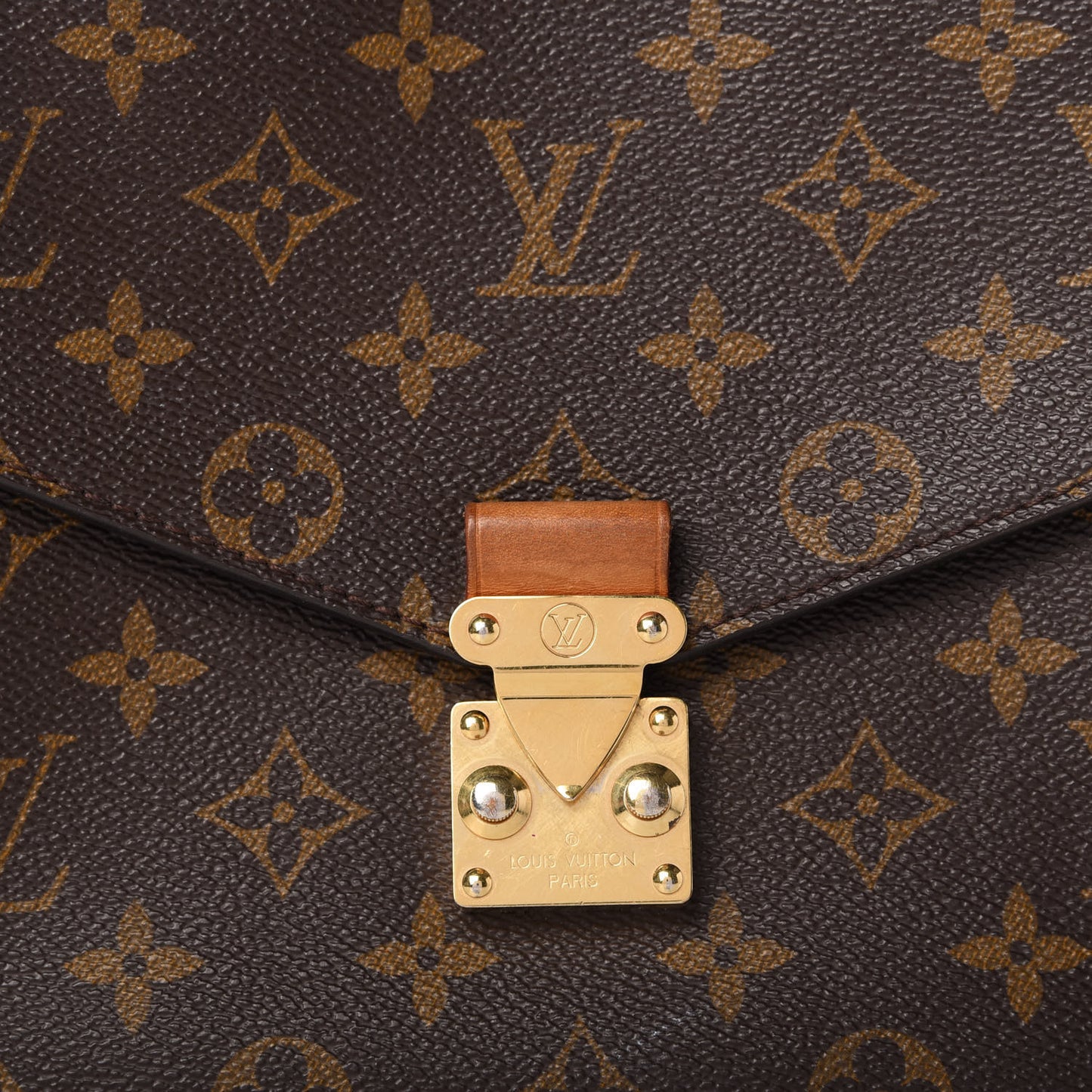 Monogram Pochette Metis