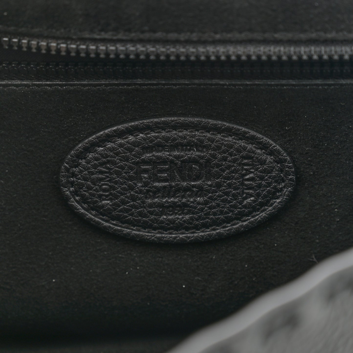 Cuoio Romano Selleria Baguette Black Black