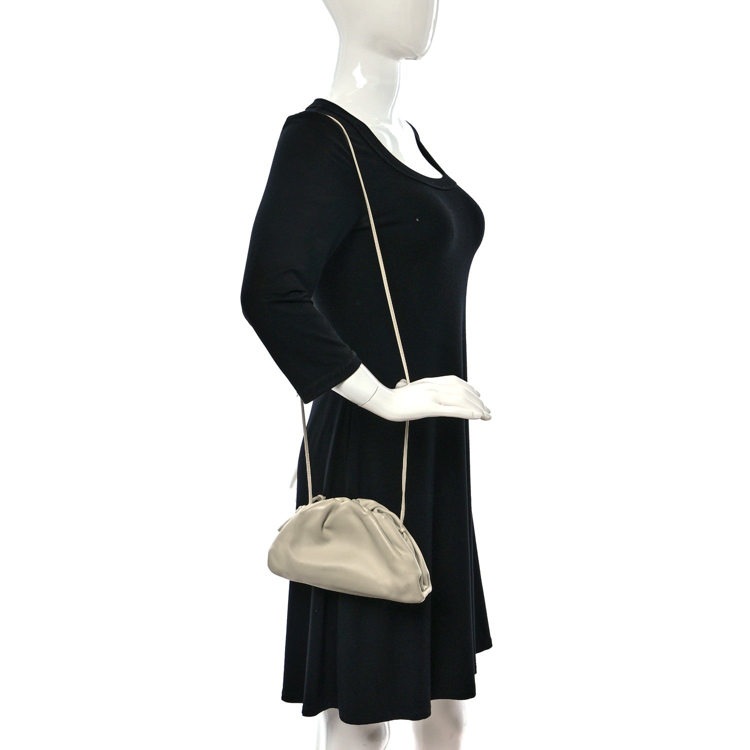 Bottega Veneta Butter Calfskin The Mini Pouch Plaster 2 of 9