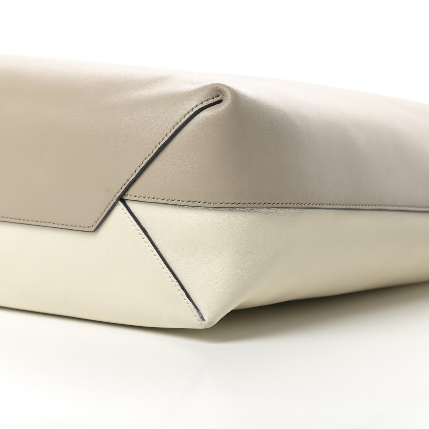 Shiny Smooth Calfskin Small Twisted Cabas Beige White