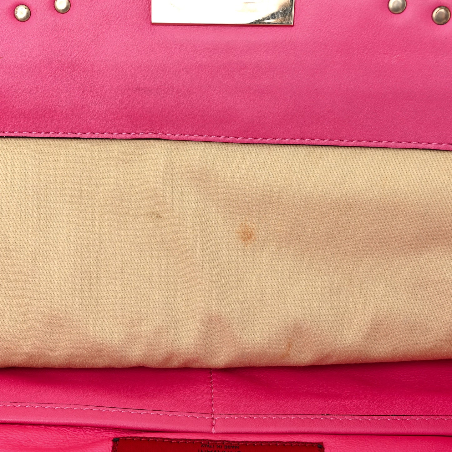 Vitello Medium Rockstud All Over Tote Pop Fuxia