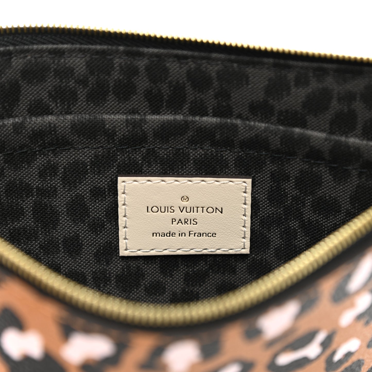 Monogram Giant Wild At Heart Neverfull MM Pochette Black