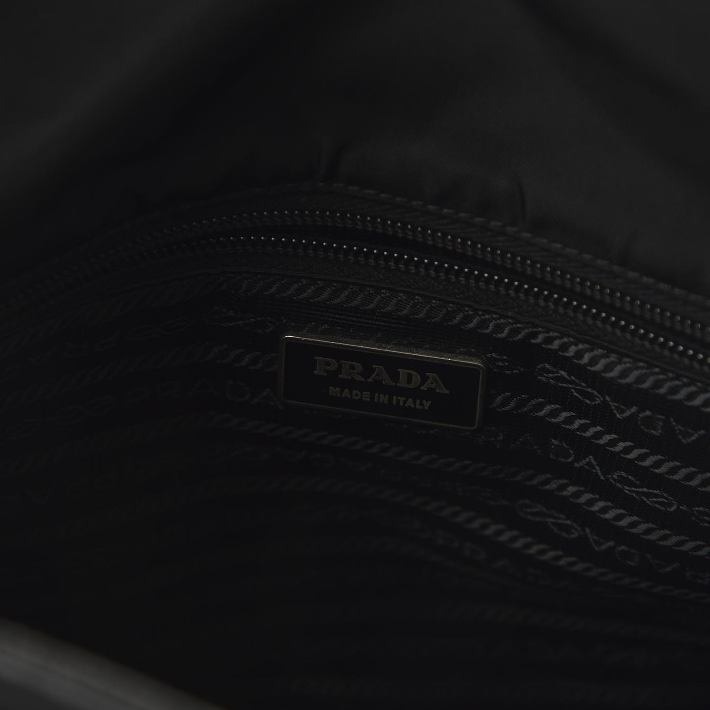 Tessuto Nylon Saffiano Messenger Satchel Black