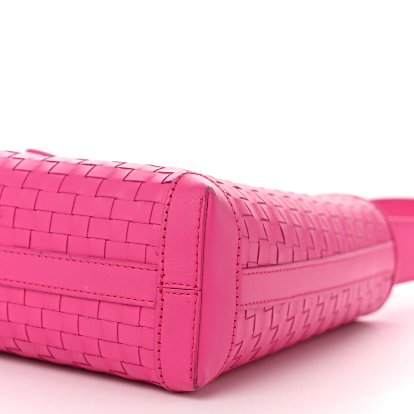 Calfskin Intreccio Trifolio Shoulder Bag Hot Pink